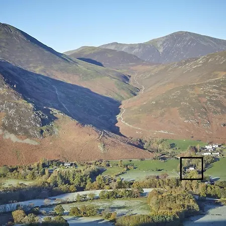 3 Bed In Newlands Valley Sz508 3*
